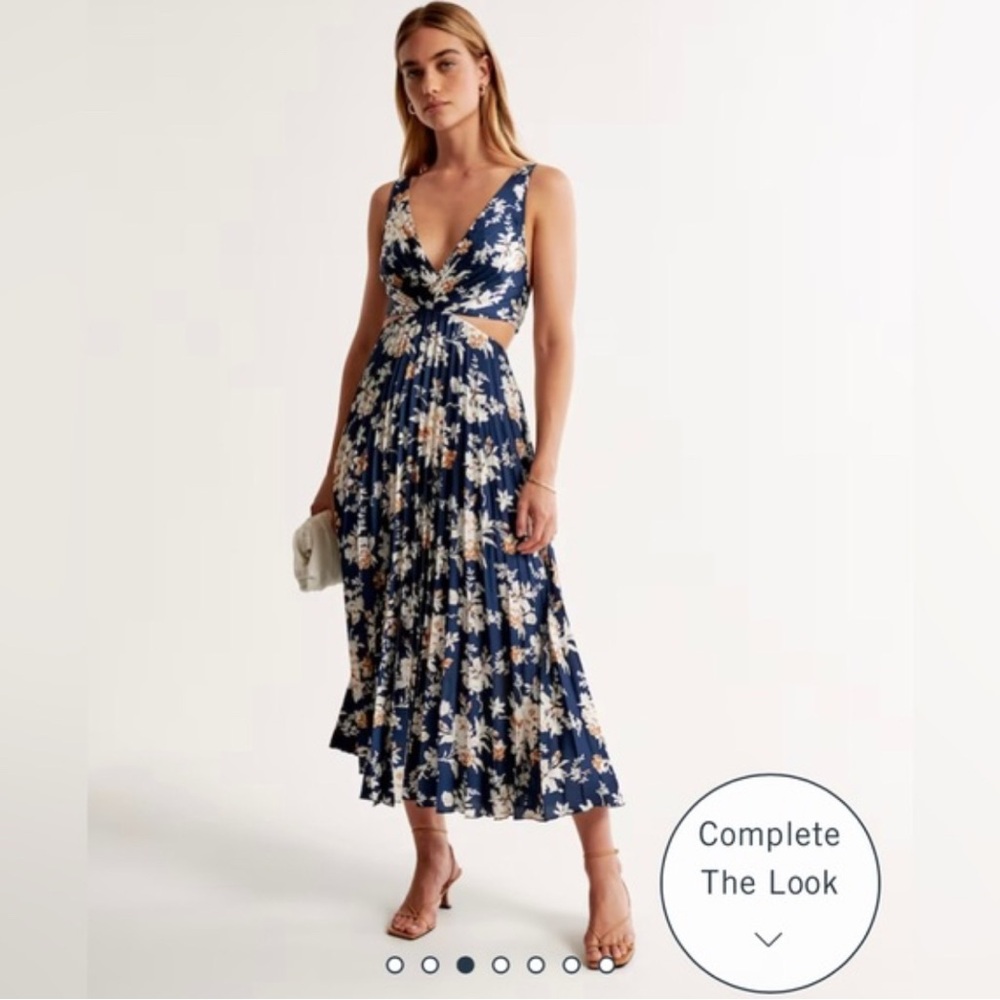 NWOT Abercrombie & Fitch Pleated Floral Blue Cutout Dress